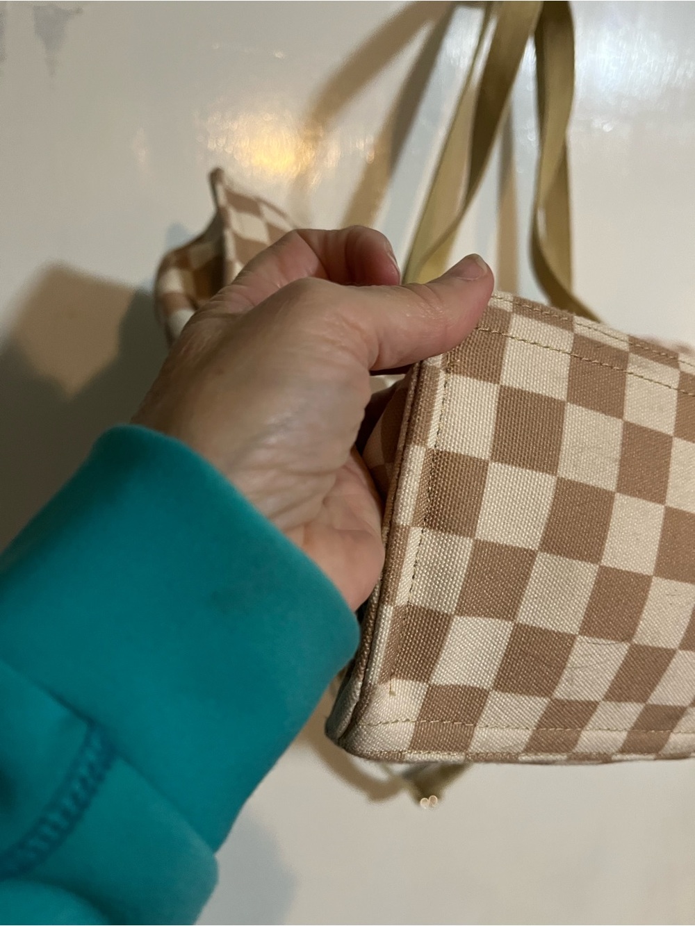 Neutral Checkered Tote Bag - Picture 7 of 15
